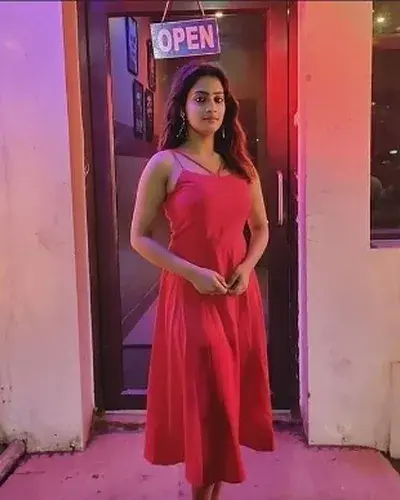 Escorts Kurung Kumey